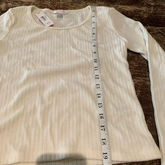 Stretchy Joe Fresh Off-White Ribbed Top - Picture 7 of 9